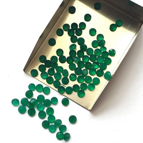 2mm green onyx round cut